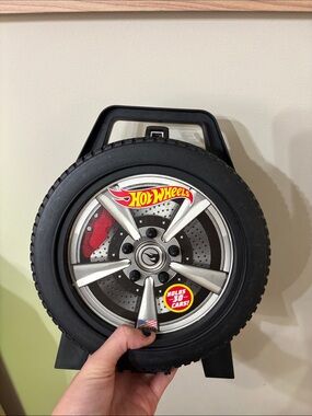 Black Tire Carry Case